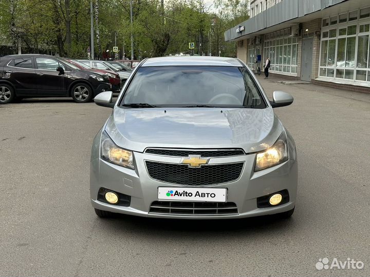 Chevrolet Cruze 1.6 AT, 2011, 148 000 км