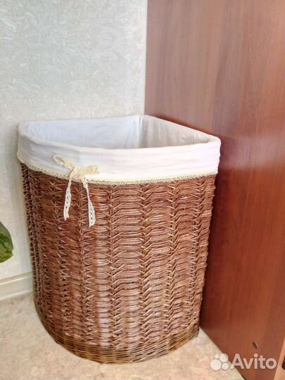 Плетеные изделия, короба, корзины, вазы