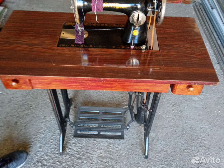 Швейная машина Подольск