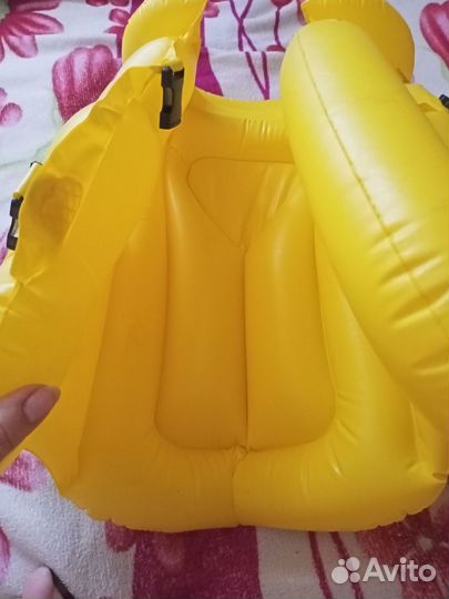 Детский спасательный жилет