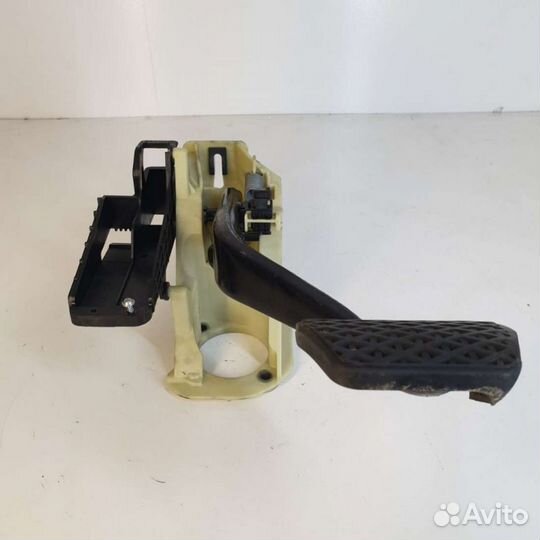 Педаль тормоза BMW 5 F10/F11/GTF07 2012г. 9144253