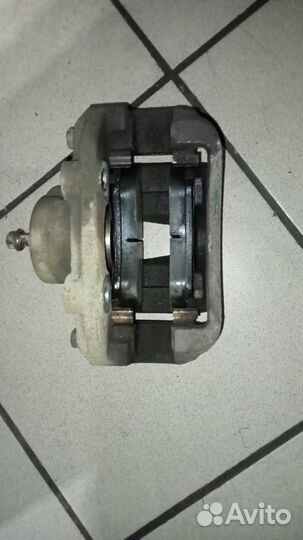 Суппорт переднего тормоза правый Нексия N150