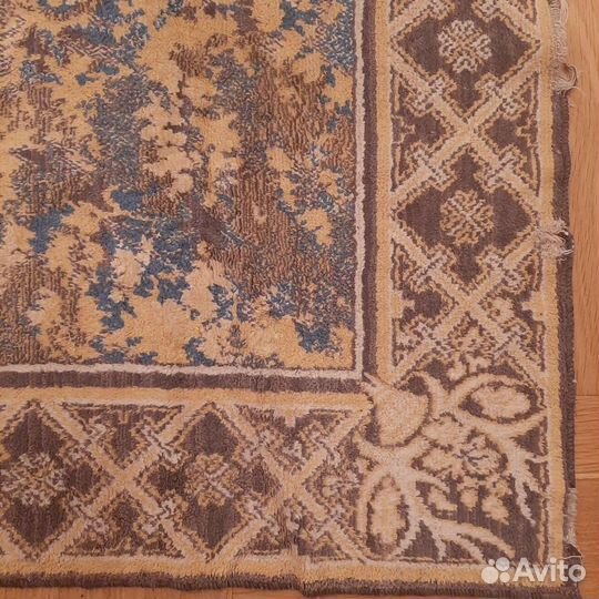 Ковёр плюшевый