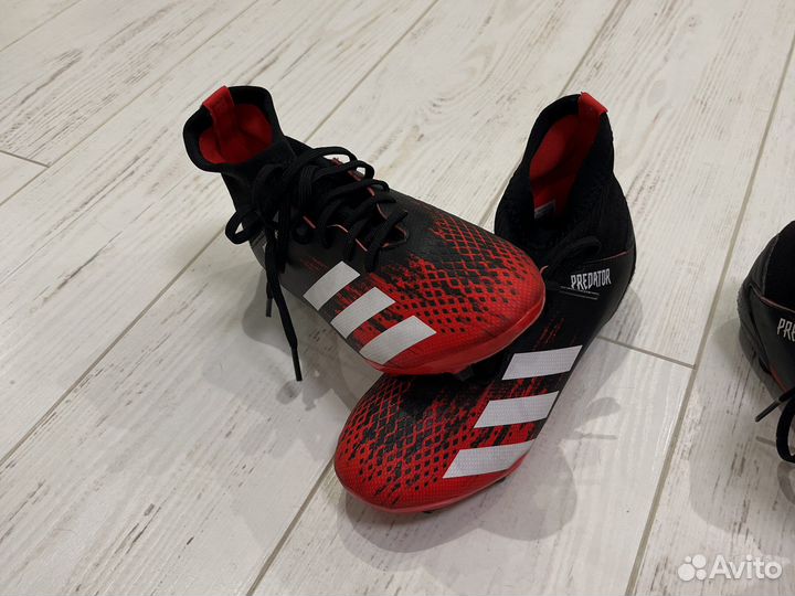 Детские футбольные бутсы