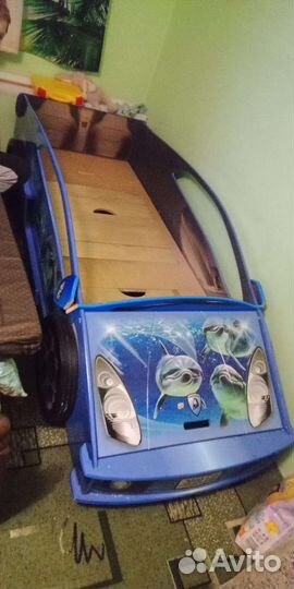 Детская кровать машина бу с матрасом