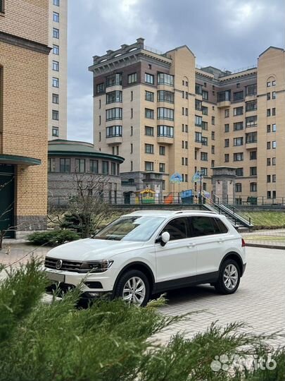 Volkswagen Tiguan 2.0 AMT, 2018, 74 500 км