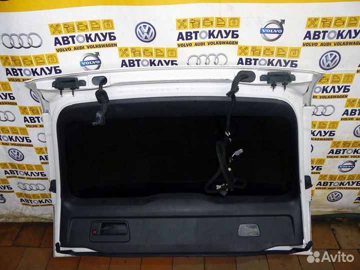 Дверь багажника Вольво XC90 ICE white solid