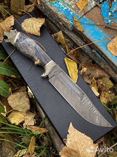 Нож охотничий из дамасской стали