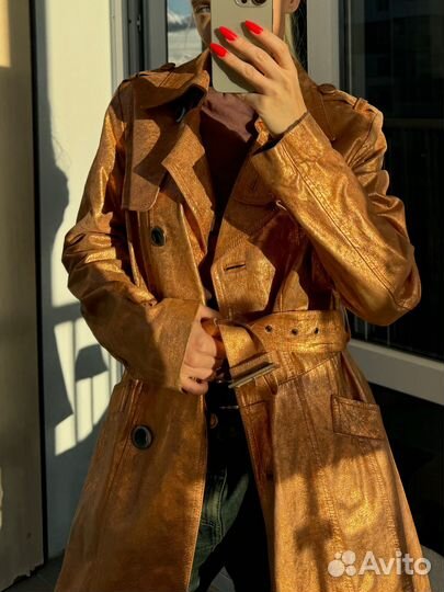 Плащ Pinko из натуральной кожи лошади золотой