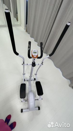 Эллиптический тренажер