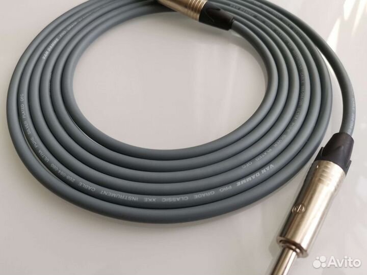 Инструментальный Van Damme cable с разъёмами Neutr
