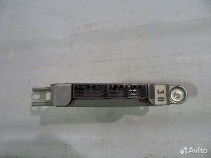 Блок управления двигателем toyota carina e