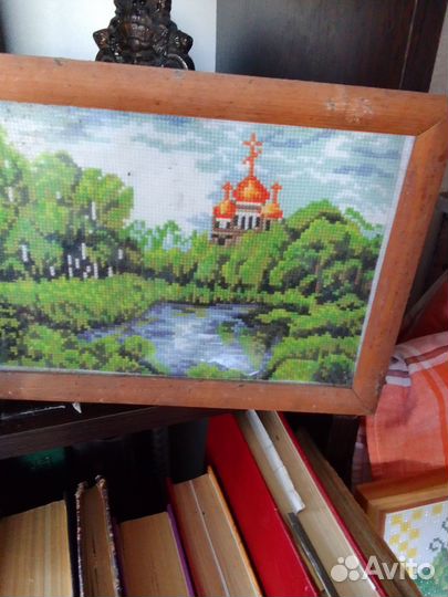 Готовая вышивка крестом (восемь картин)