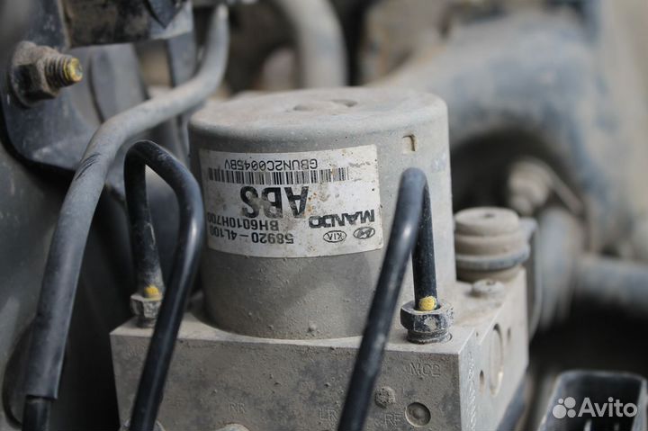 Hyundai Solaris блок абс