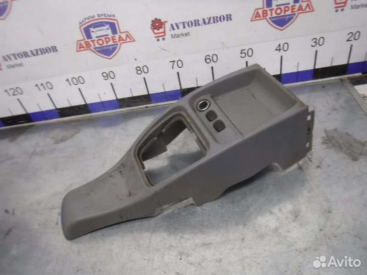 Консоль между сидений Лада Калина 21114 2007