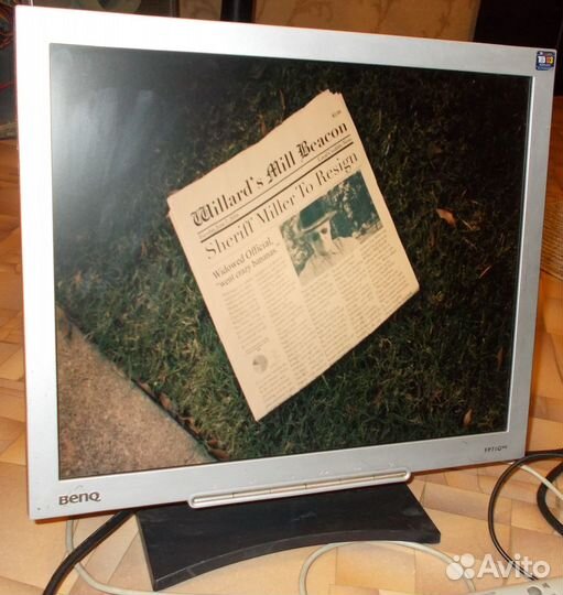 ЖК монитор 17