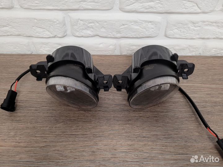 Противотуманные фары Nissan Micra K13 2010-2015