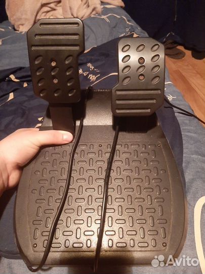 ThrustMaster T150 Force Feedback черный