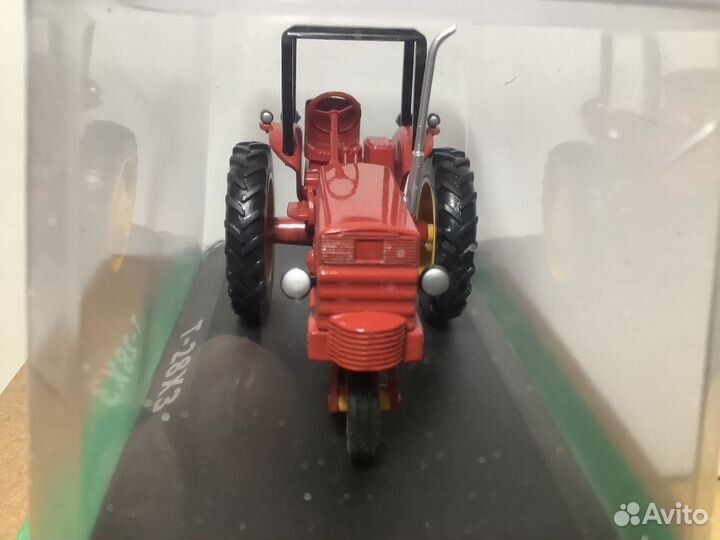 Модель трактора Т-28хз 1:43 Ашет