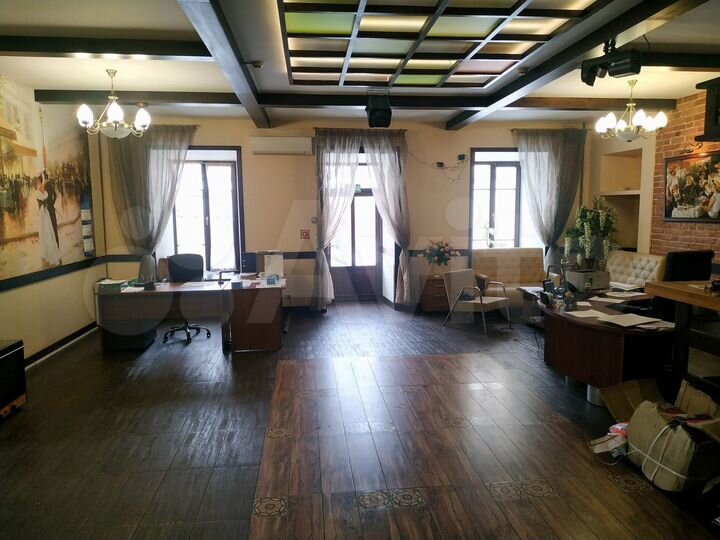 Торговая площадь, 95 м²