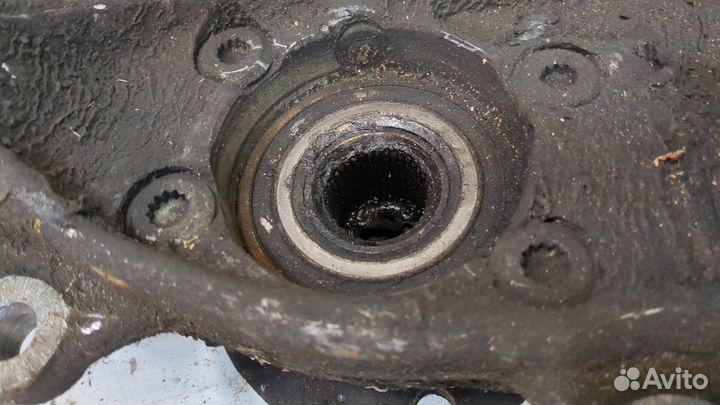 Ступица (кулак, цапфа) Audi A4 (B7), 2005