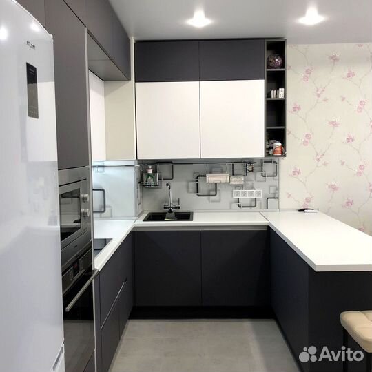 Кухонный гарнитур 