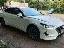 Hyundai Sonata 2.5 AT, 2019, 160 000 км, с пробегом, цена 2 355 000 руб.