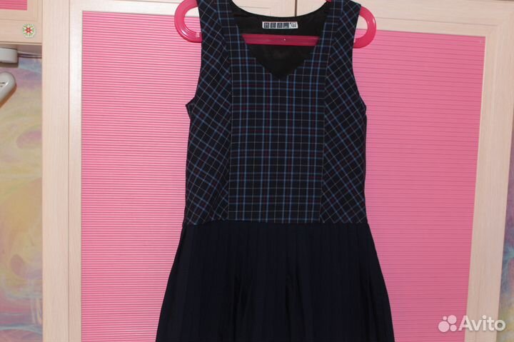 Продам школьный сарафан samm