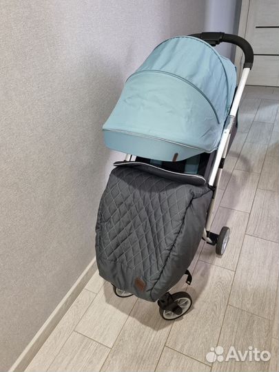 Прогулочная коляска Carrello Gloria