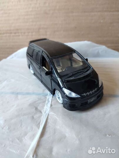 Модель Toyota estima