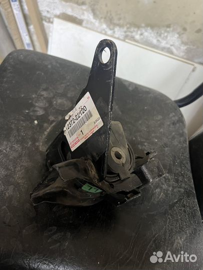Подушка двителя toyota