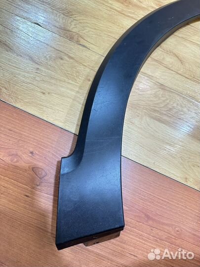 Pаcширитель кpылa Rеnаult Карtur 1 пeрeдний правый