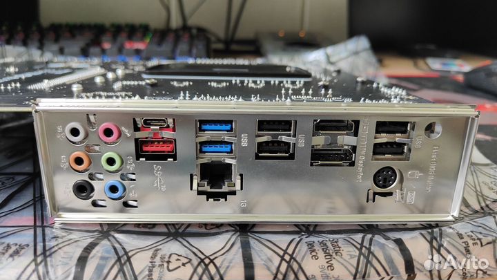 Материнская плата MSI B550-A PRO