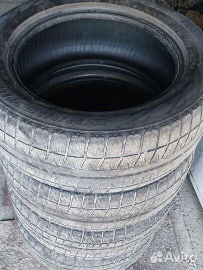 Bridgestone Blizzak Revo GZ 215/55 R16 93S