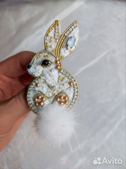 Броши ручной работы