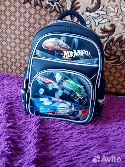 Портфель школьный