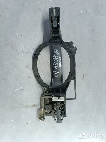 Внешняя ручка открывания двери Mitsubishi Lancer