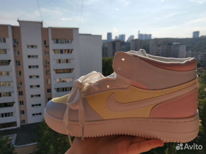 Кроссовки nike женские