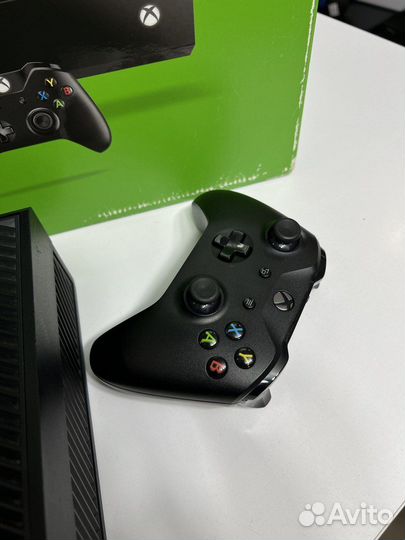 Xbox One + 400 Игр Гарантия 12 Месяцев