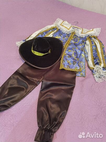 Маскарадный костюм мушкетера