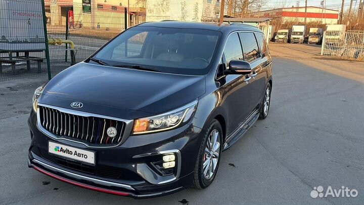 Kia Carnival 2.2 AT, 2018, 100 886 км