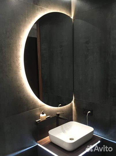 Зеркало с подсветкой в полный рост