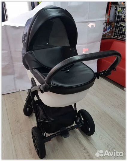 Коляска люлька Agio Prado
