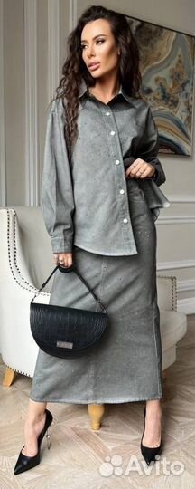 Стильный женский костюм