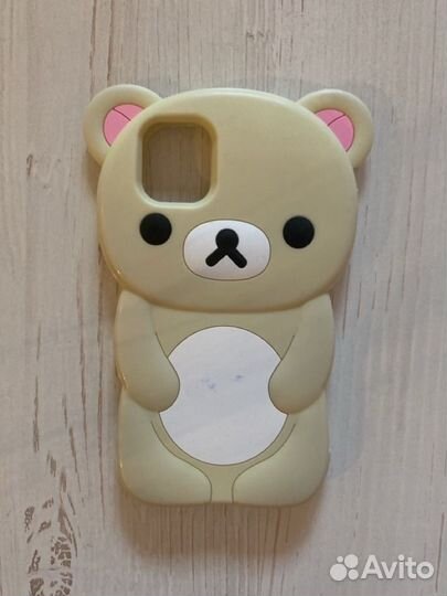 Чехлы на телефон iPhone 11