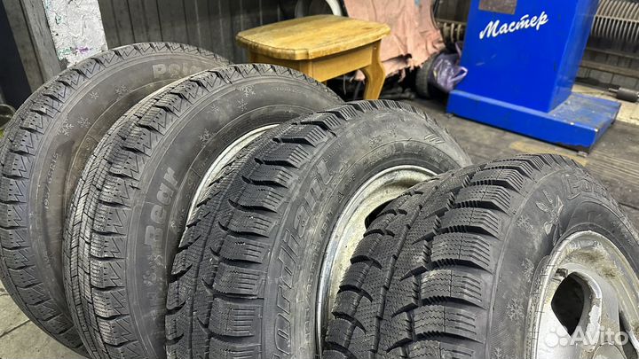 Зимняя резина на дисках 195/65r15