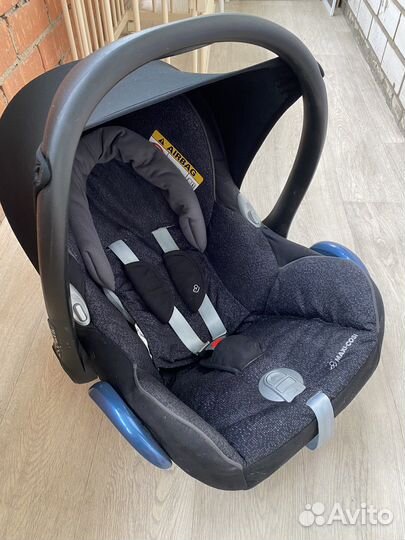 Детское автокресло от 0 maxi cosi