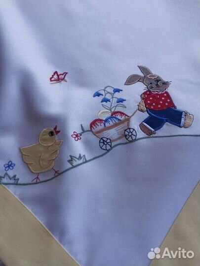 Скатерть пасхальная Зайка