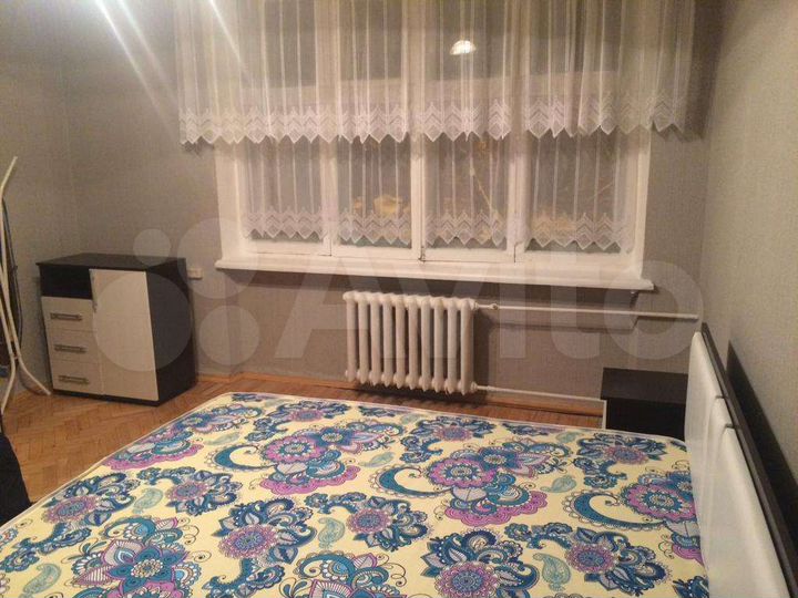 Комната 19 м² в 4-к., 2/5 эт.