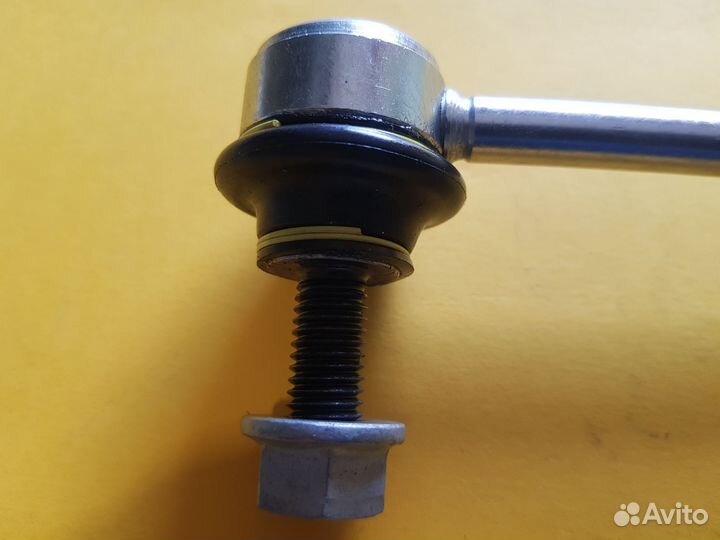 Стойка переднего стабилизатора Volkswagen Polo